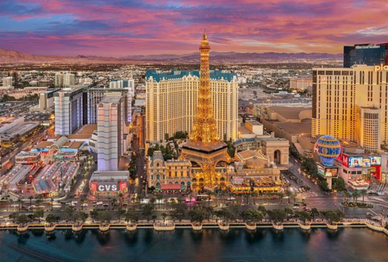 PARIS LAS VEGAS - UPDATED 2021 Resort Reviews & Price Comparison (NV) -  Tripadvisor