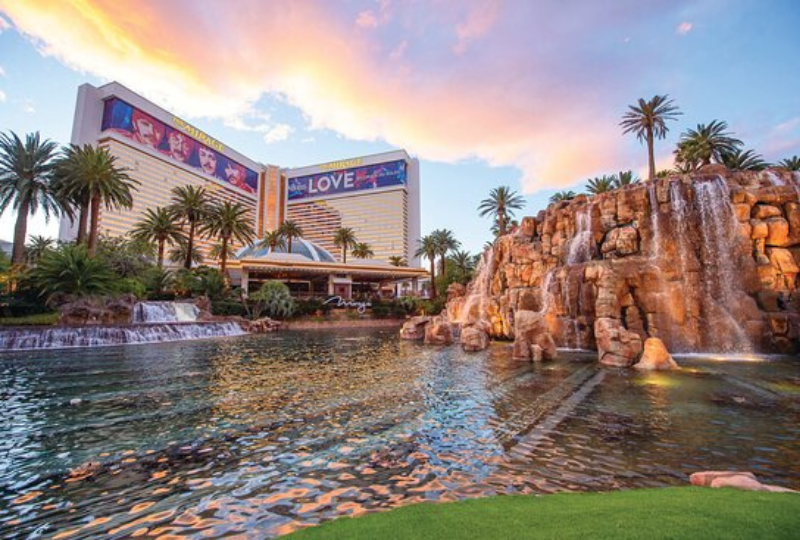 THE MIRAGE HOTEL & CASINO - UPDATED 2021 Reviews & Price Comparison (Las  Vegas, NV) - Tripadvisor