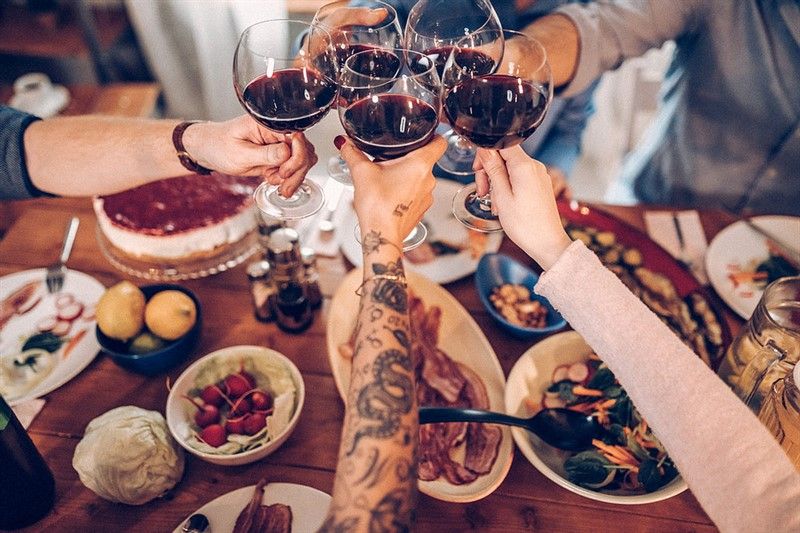 11 Most Effective Bars For A Girl's Night Out In Dublin - Ireland