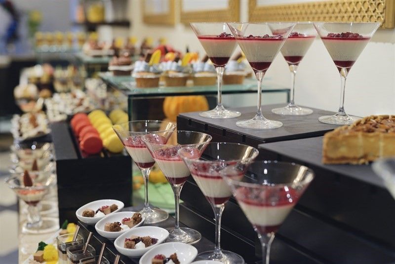 19 Friday Brunch Cafes That You Must Try In Dubai