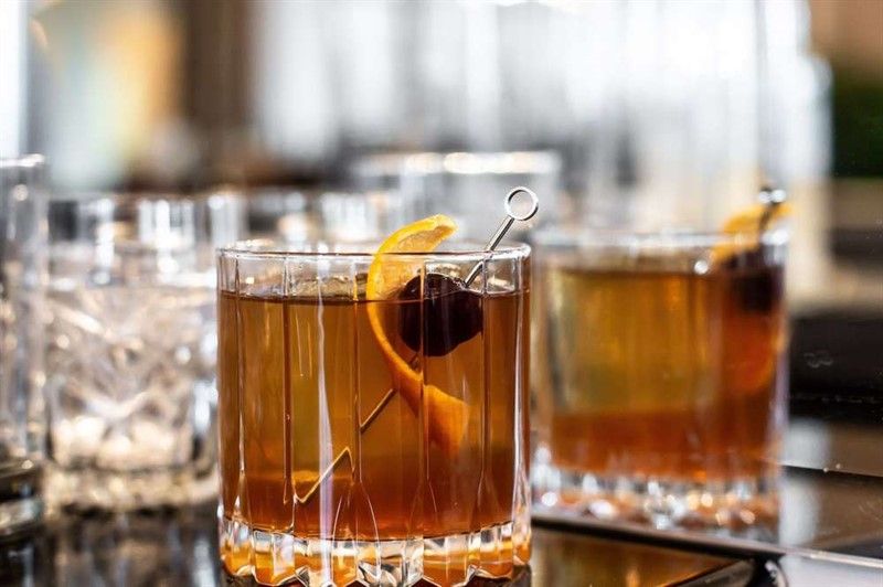 20 Best Happy Hours In Bahrain