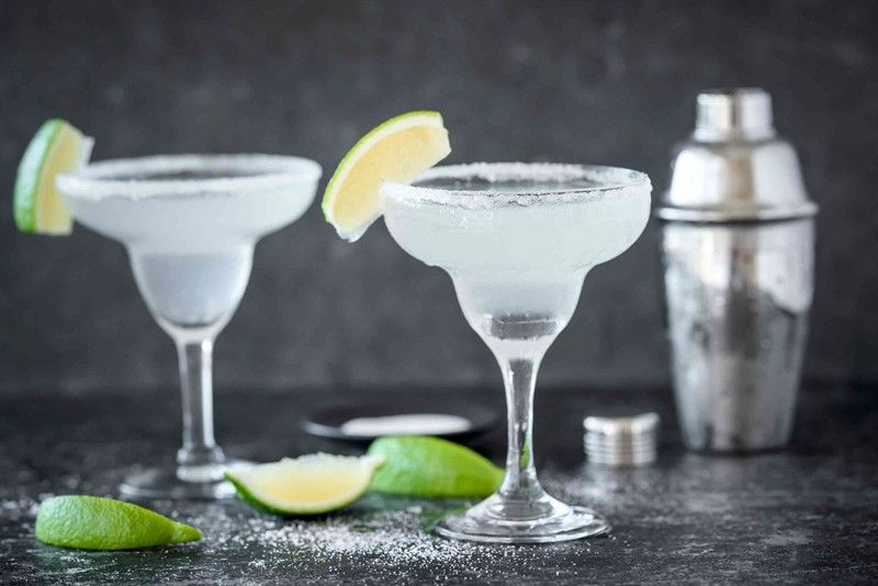 10 Best Happy Hours in NYC