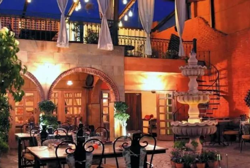 7 Best Cafes In Delhi You Must-Visit In 2021